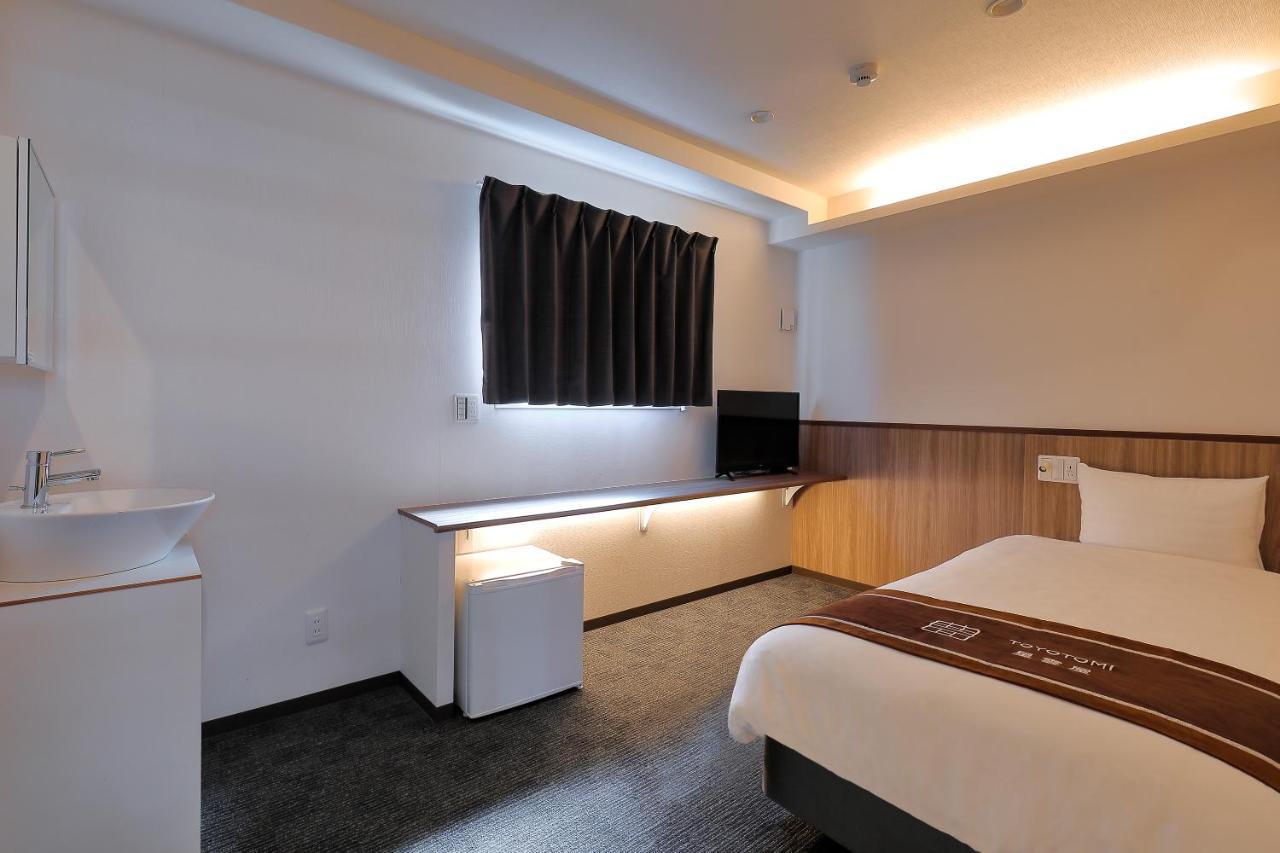 Ostay Namba Minami Hotel Toyotomi Skybird Ōsaka Exterior foto