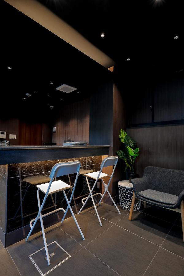 Ostay Namba Minami Hotel Toyotomi Skybird Ōsaka Exterior foto